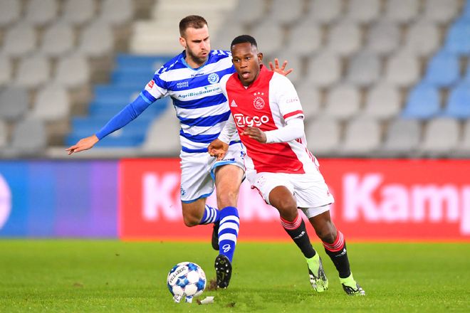 单上超越其 单上超越其