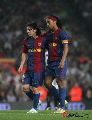 正在重新定 正在重新定